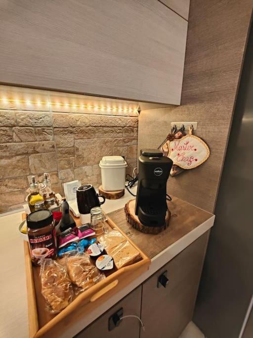 "Come A Casa" - Appartamento Gigi - Self Check In - Ospedale Humanitas - Forum Assago - Tram15 로짜노 외부 사진